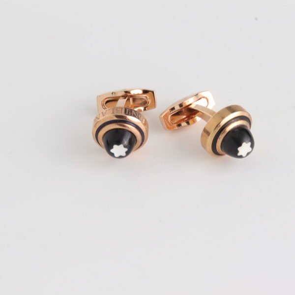 Cufflink