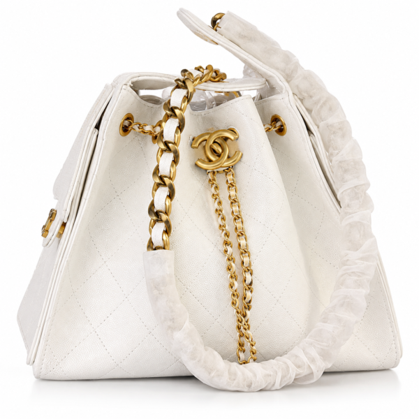 Chanel White Quilted Drawstring Bucket Bag